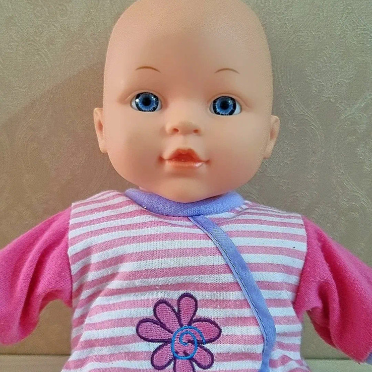 عروسک کله گوشتی